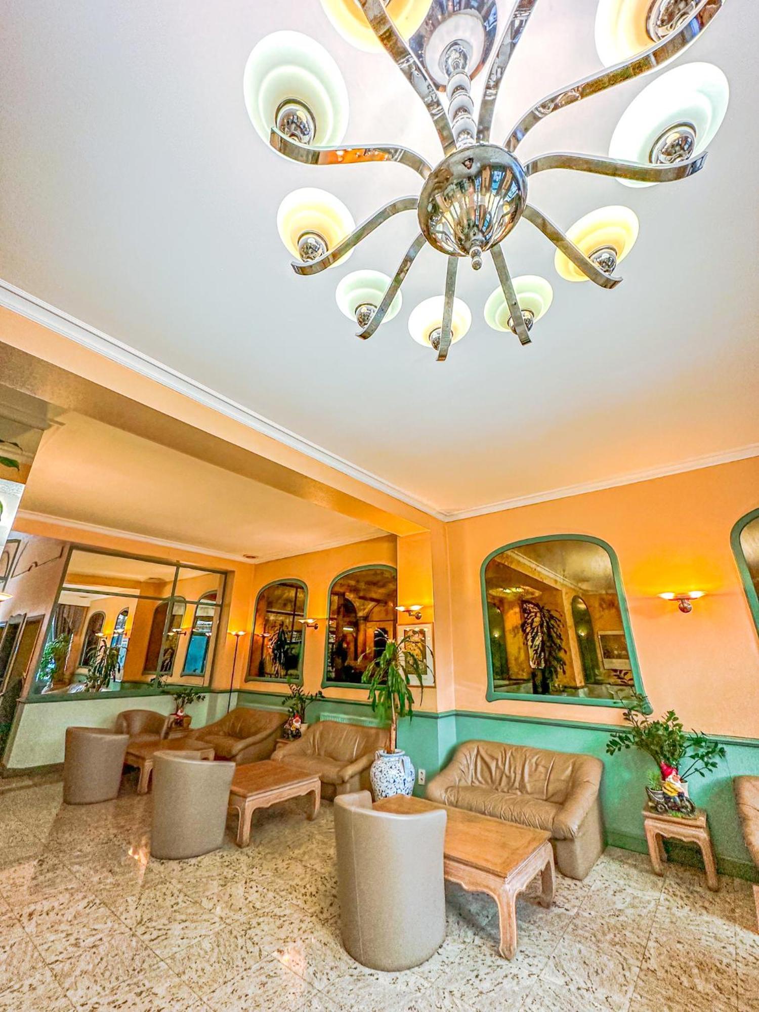 Hotel Le Dome Брюссель Екстер'єр фото